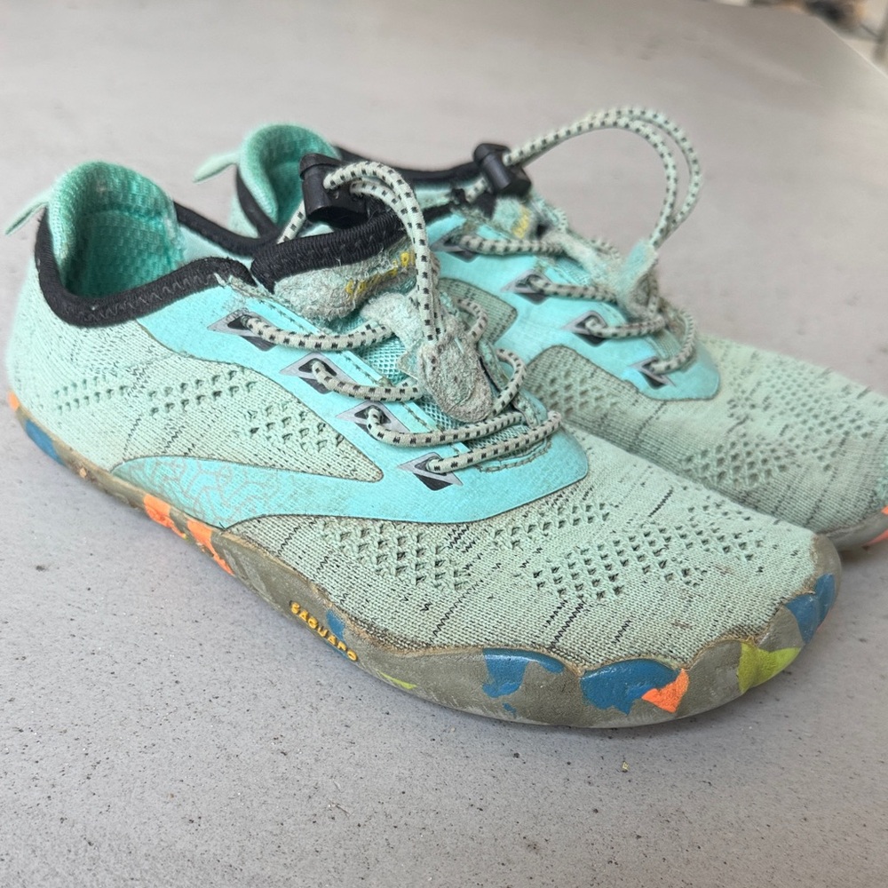 Kids Aqua Barefoot Sneakers